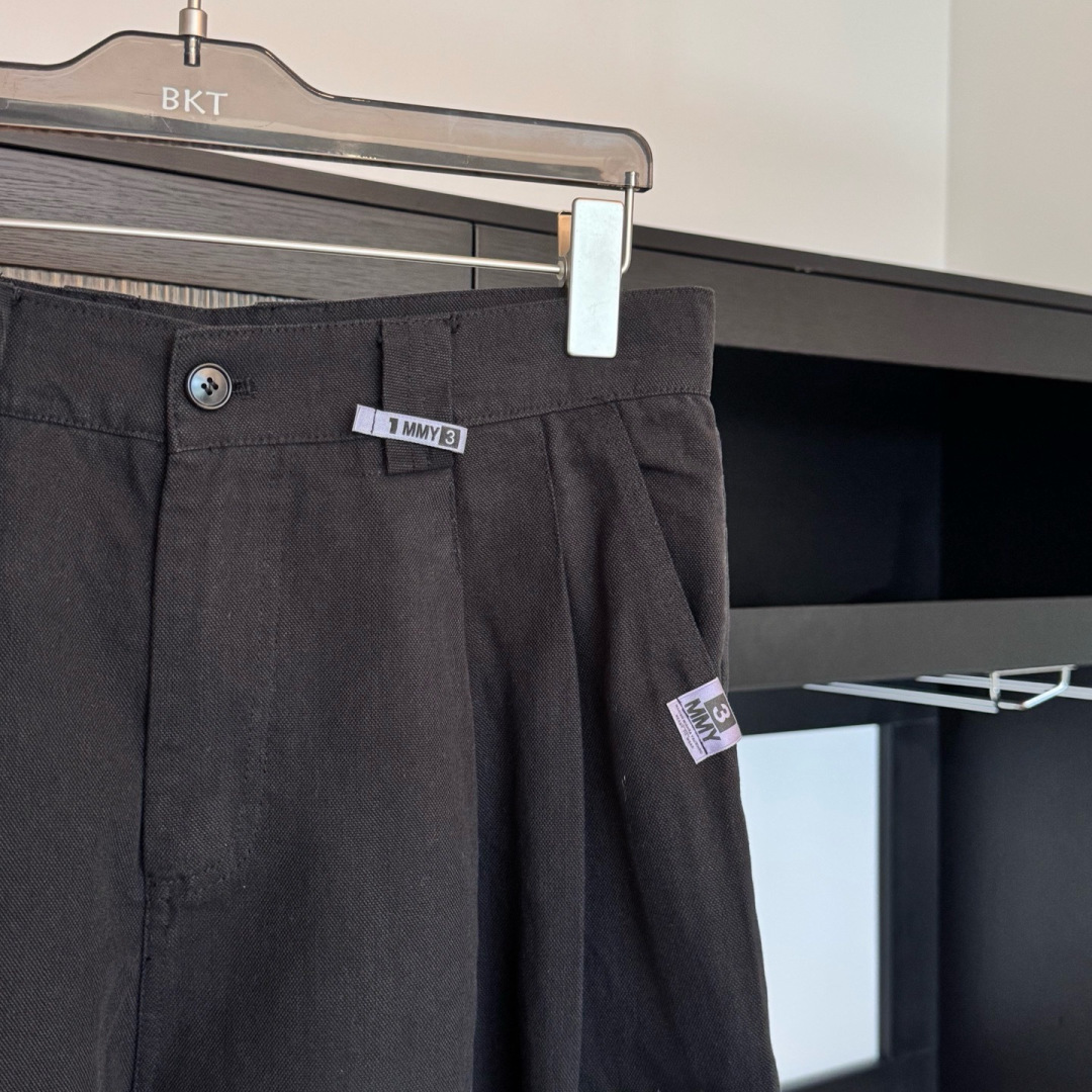 YMM🌟2026年夏季新款休闲西装短裤🩳采用优质面料，亲肤舒适！版型完美！百搭款！上身效果潮流时尚活力满