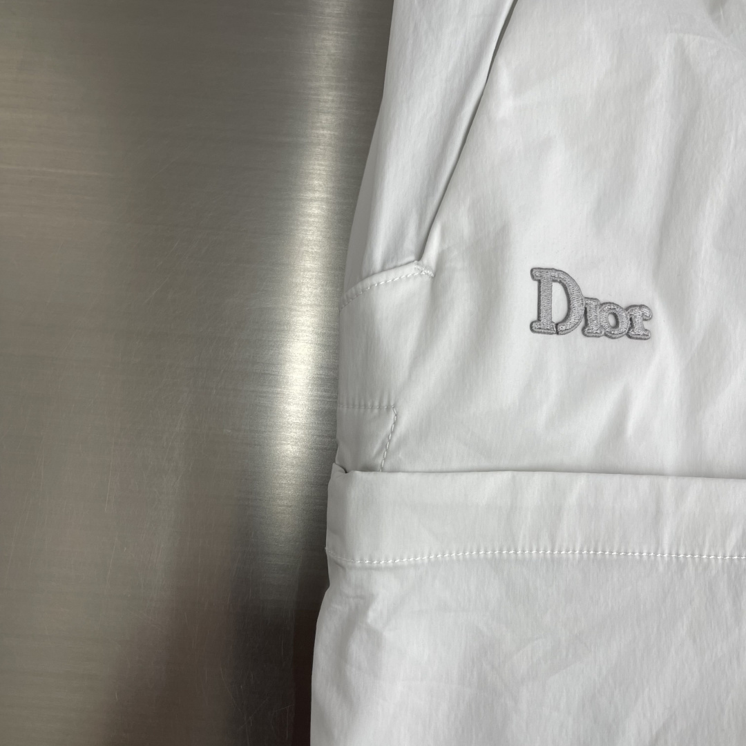 -Dio    2026春夏新款工装休闲裤码数：M-3XL 直筒休闲裤工艺：工装设计 简约不单调 凉感面