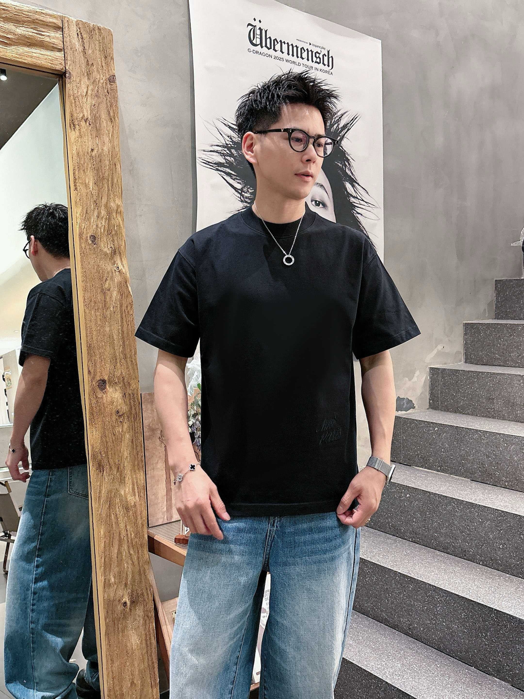26新款短袖阔版T恤颜色：黑，白尺码：M-3XL