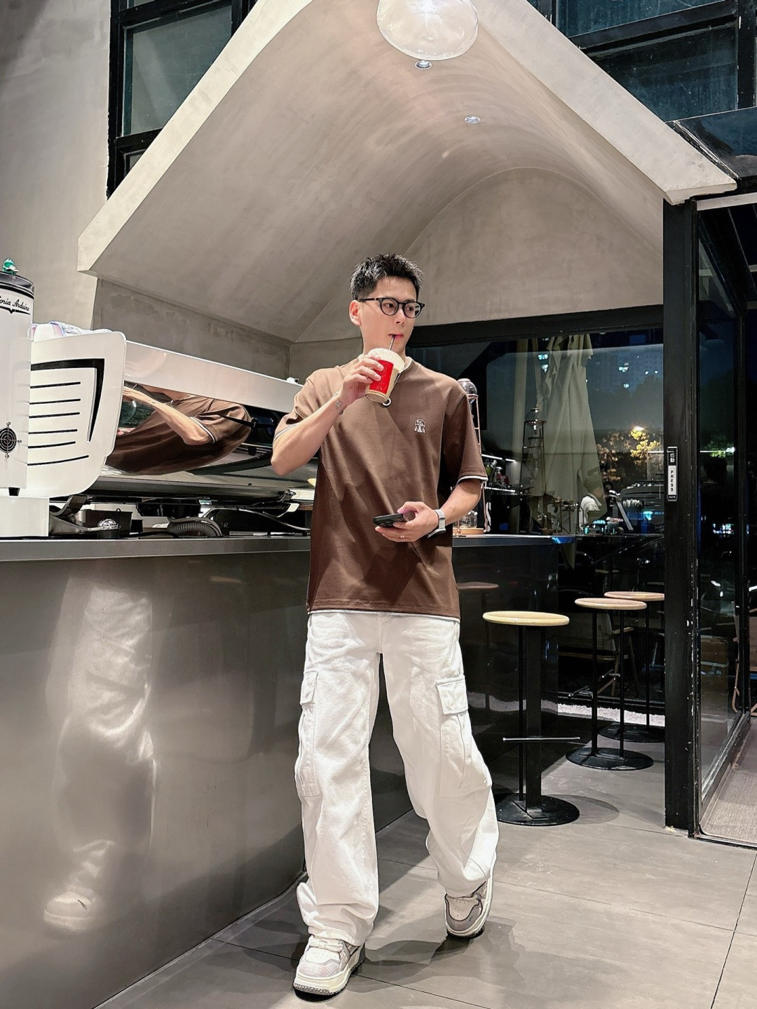 2026 S/S New 新品1.颜色：黑色 白色 藏青色 金铜色2.尺码:M-5XL3.版型:微阔短袖