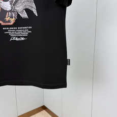 PHILIPP PLEIN SS26春夏新品Eagle印花标识短袖T恤,正面饰有鹰、皇冠和字母组合设计, PHILIPP PLEIN SS26春夏新品Eagle印花标识短袖T恤,正面饰有鹰、皇冠和字母组合设计,