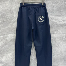 26春夏新款lululemon露露乐檬梭织斜纹棉弯刀休闲裤,男士刺绣LOGO点缀弯刀高街长裤。独家渠道, 26春夏新款lululemon露露乐檬梭织斜纹棉弯刀休闲裤,男士刺绣LOGO点缀弯刀高街长裤。独家渠道,