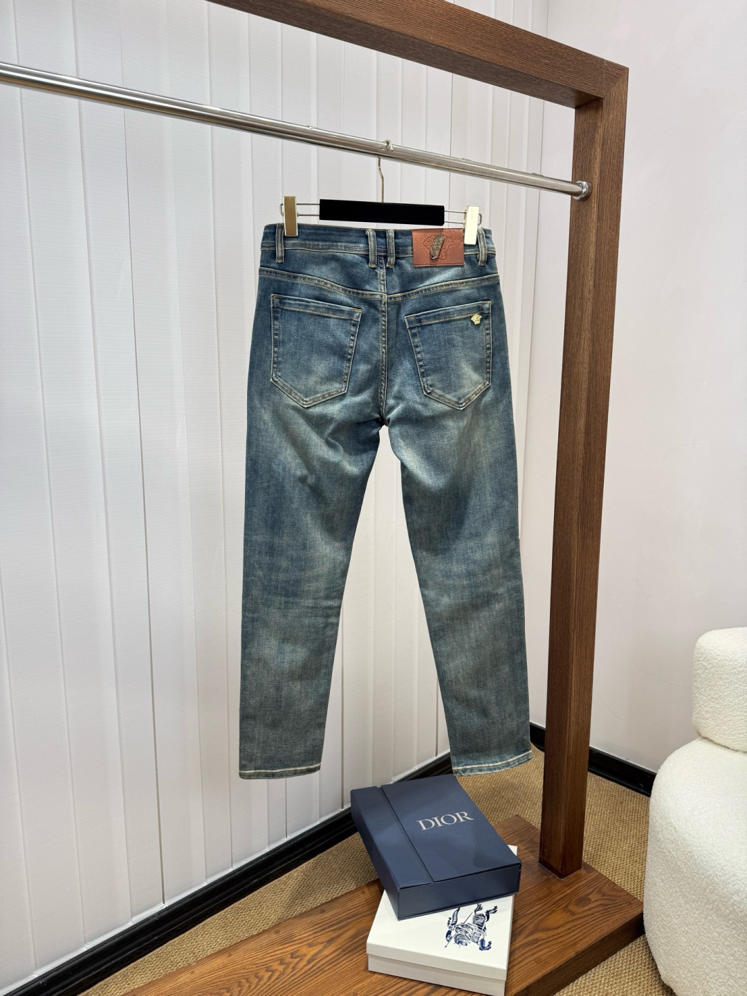 范思哲 新品上市 FW四季款新款男士休闲牛仔裤，顶级品质！渠道订单，官网同步出售！！原厂订制牛仔全棉材质