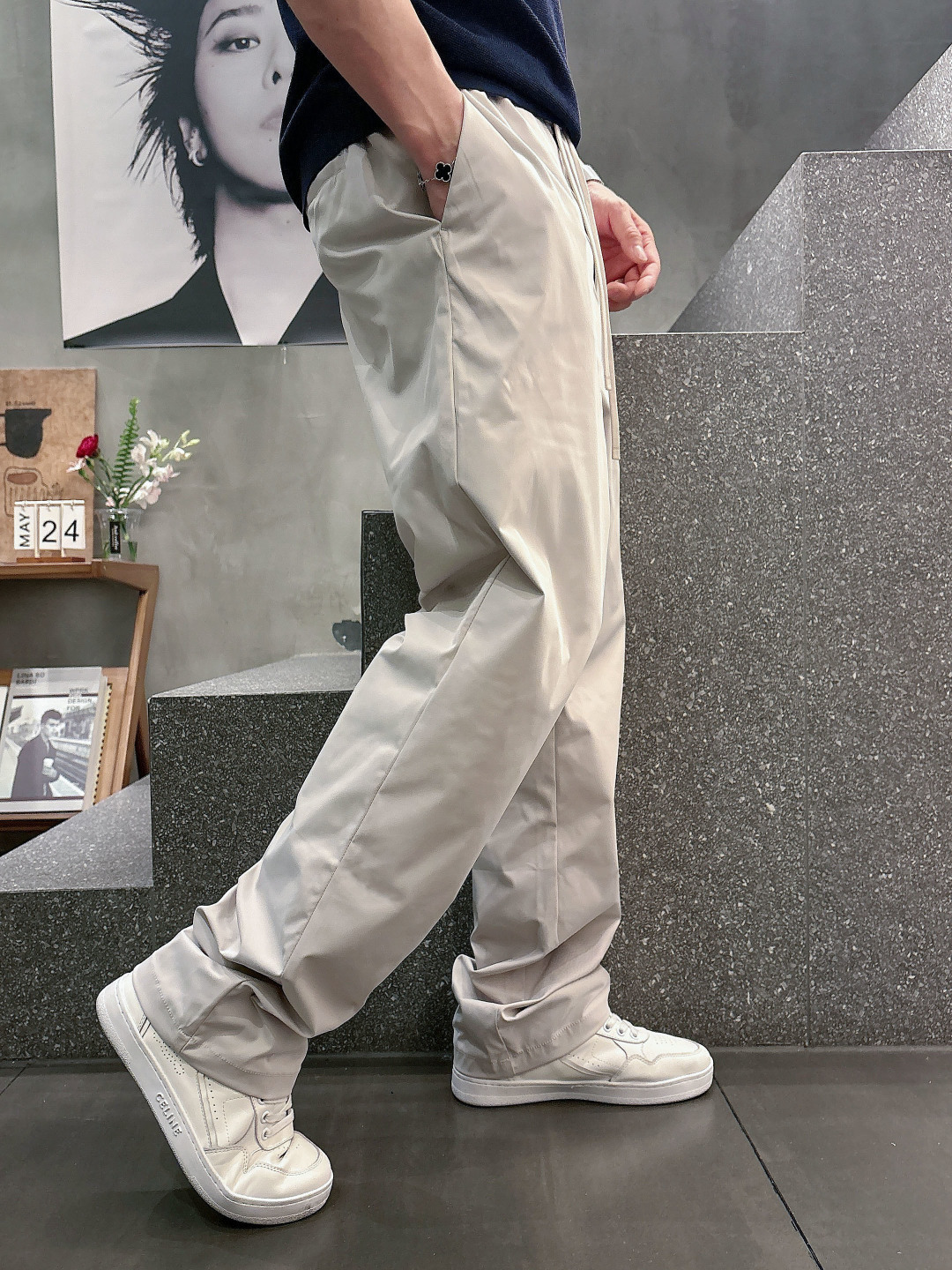 2026 春夏新品 Loro piana 休闲裤颜色：黑色 蓝色 杏色码数：M-3XL