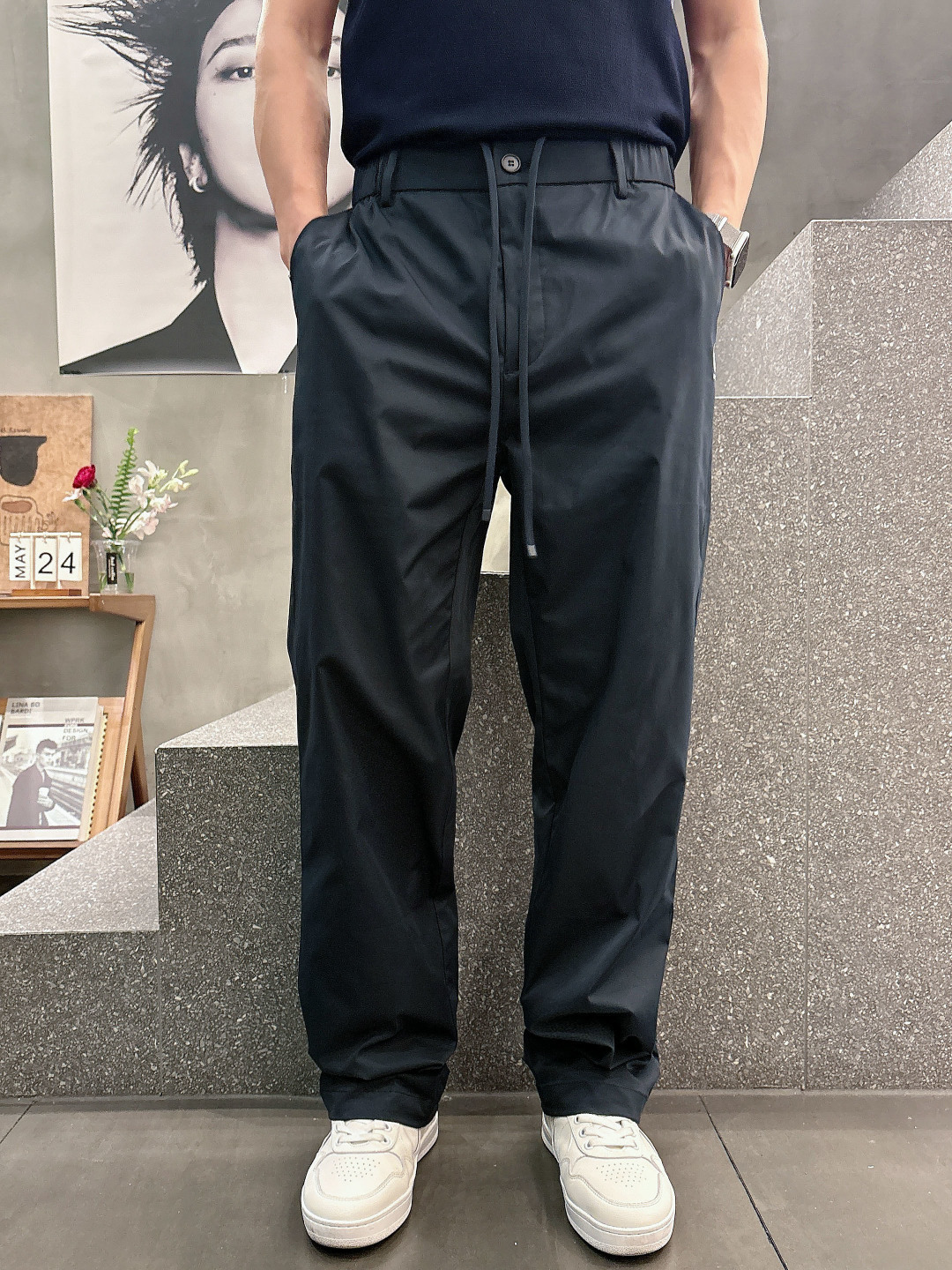2026 春夏新品 Loro piana 休闲裤颜色：黑色 蓝色 杏色码数：M-3XL
