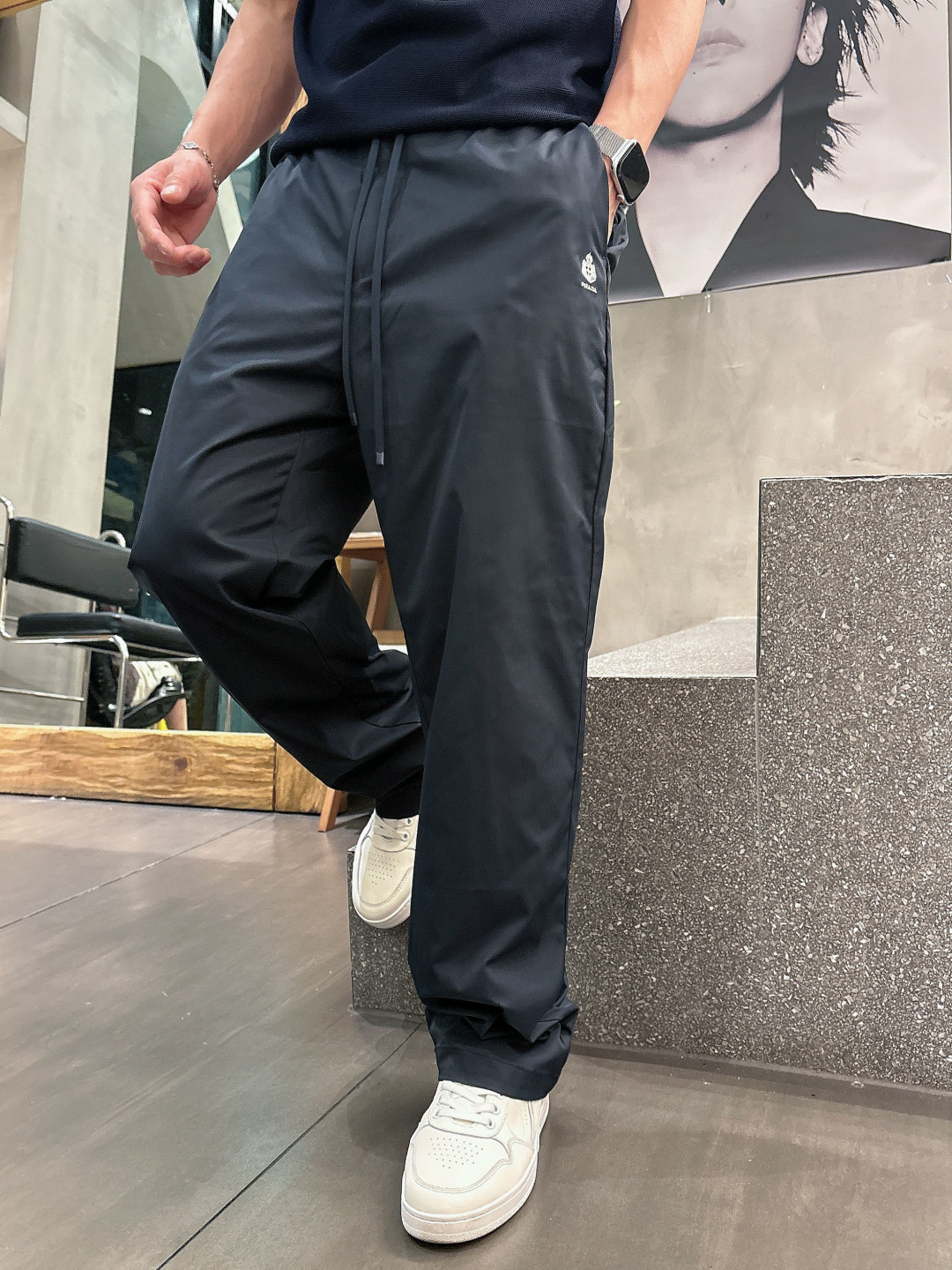2026 春夏新品 Loro piana 休闲裤颜色：黑色 蓝色 杏色码数：M-3XL