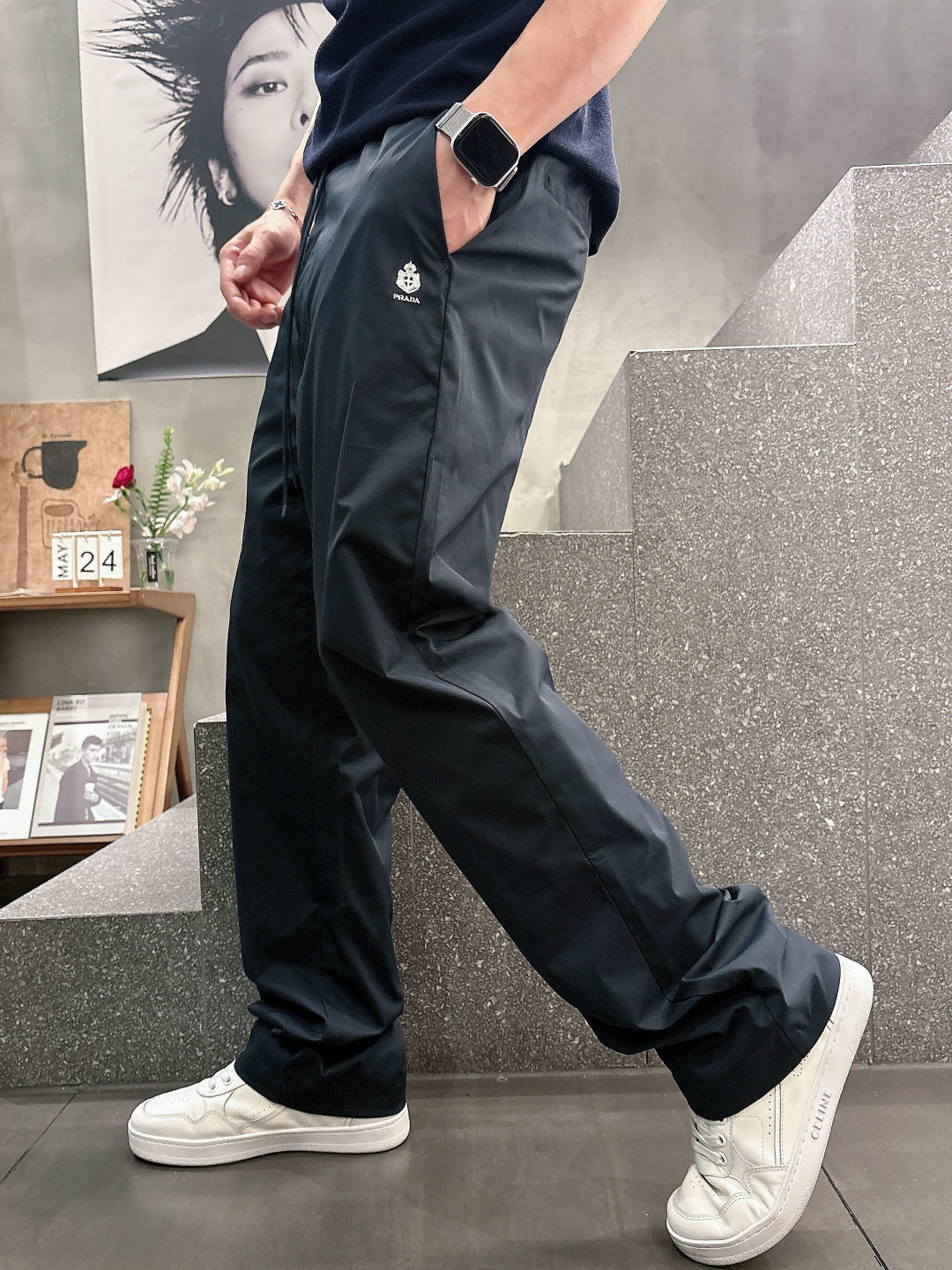 2026 春夏新品 Loro piana 休闲裤颜色：黑色 蓝色 杏色码数：M-3XL