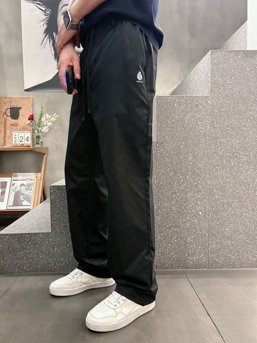 2026 春夏新品 Loro piana 休闲裤颜色：黑色 蓝色 杏色码数：M-3XL
