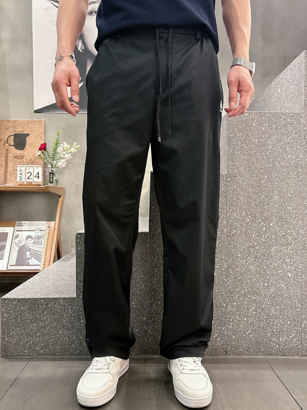 2026 春夏新品 Loro piana 休闲裤颜色：黑色 蓝色 杏色码数：M-3XL