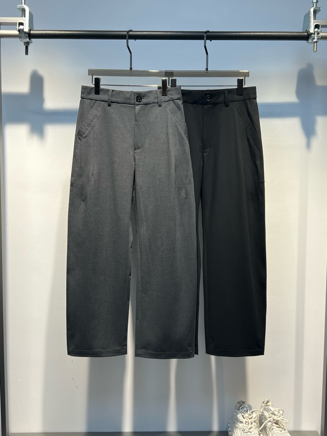 春夏薄款裤子上新🆕颜色：黑，灰码数：M-3XL款号：6009-1
