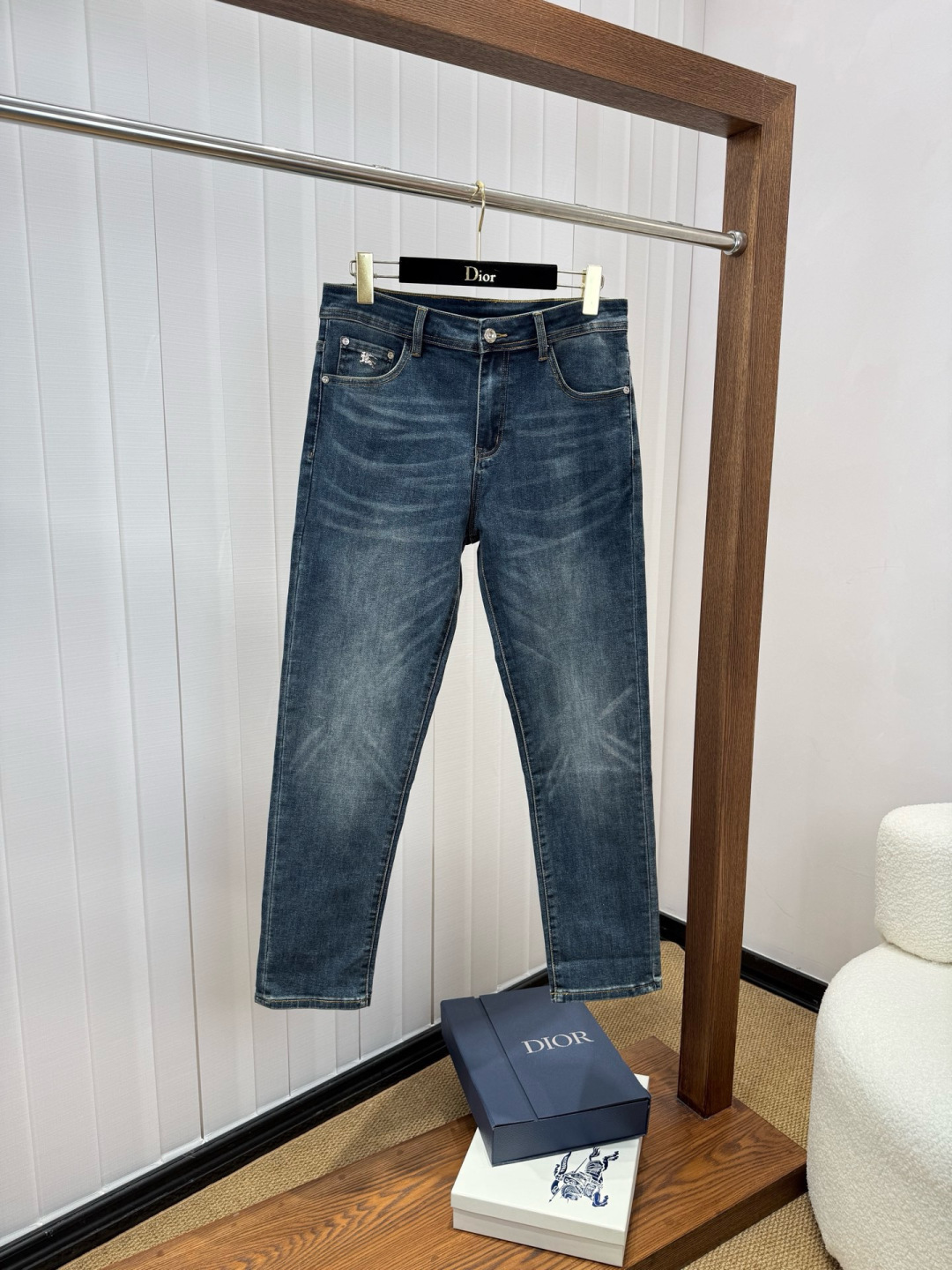 巴宝莉 新品上市 FW四季款新款男士休闲牛仔裤，顶级品质！渠道订单，官网同步出售！！原厂订制牛仔全棉材质！适合休闲/正装