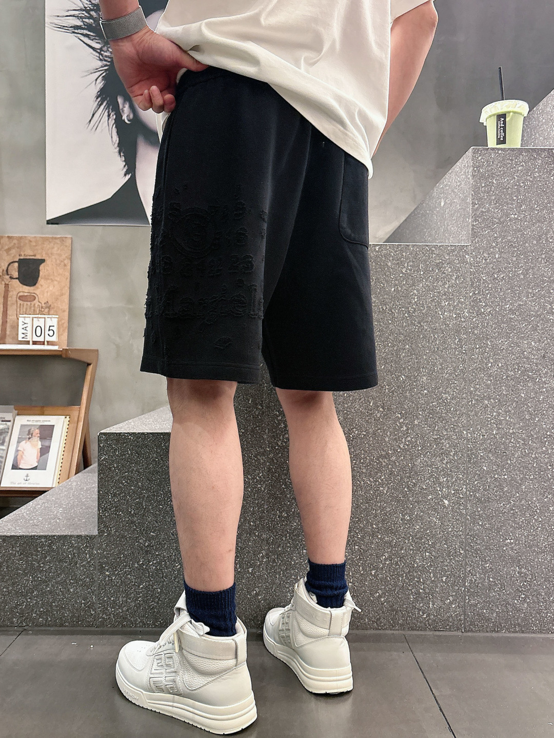2026春夏新款 马吉拉烧花刺绣短裤 M-3XL