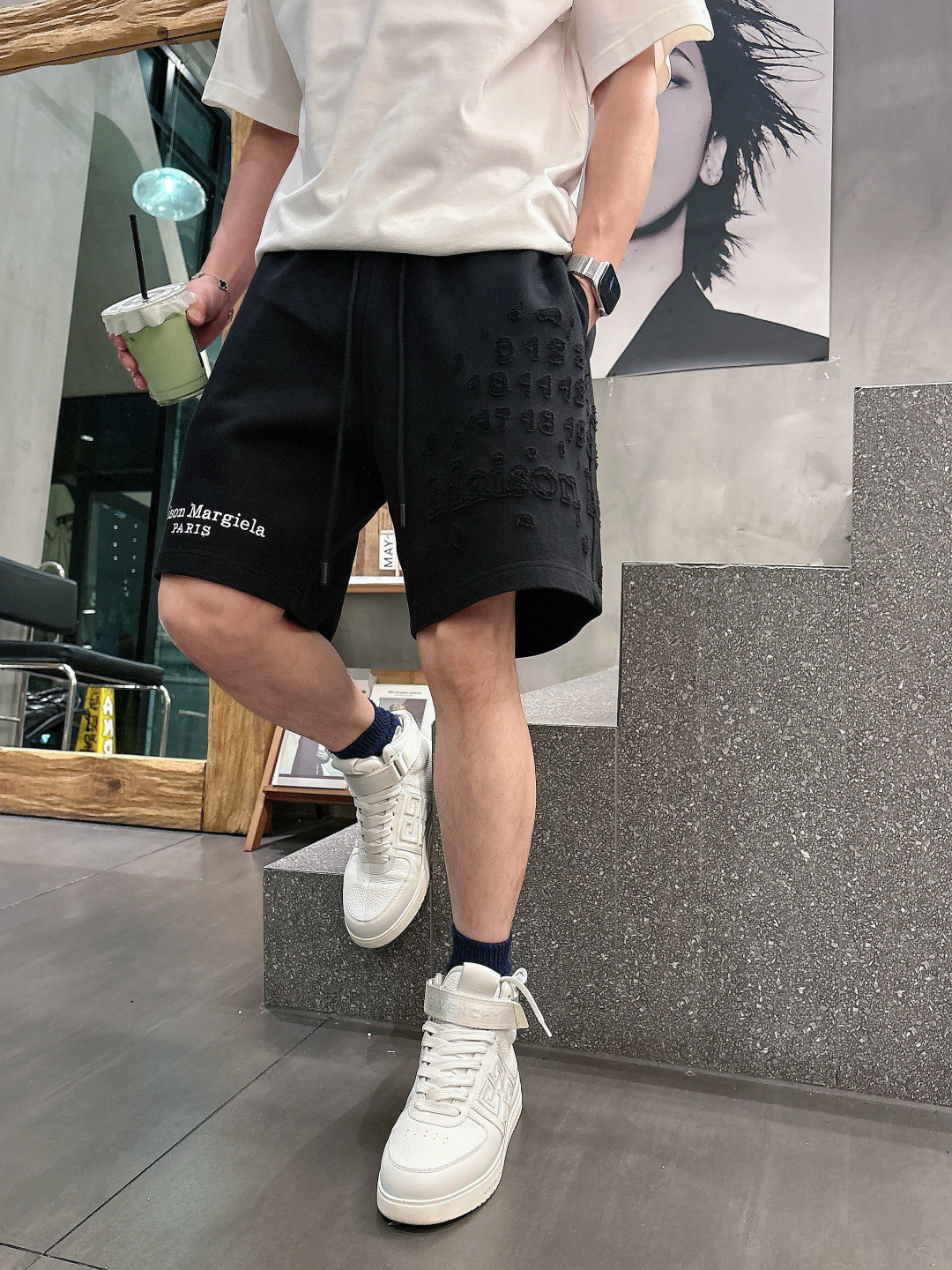 2026春夏新款 马吉拉烧花刺绣短裤 M-3XL