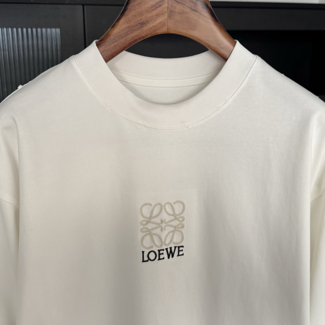 LOEWE🌟2026年新款夏季短袖🆕采用纯棉面料，手感细腻，超级时尚洋气！码数：XS-XL男女同款