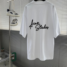 Acne Studios 手写徽标T恤 ,Acne Studios这款26新款手写字母logoT恤,将北欧极简与复古情怀 Acne Studios 手写徽标T恤 ,Acne Studios这款26新款手写字母logoT恤,将北欧极简与复古情怀
