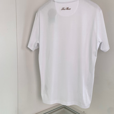 Loro piana1981春夏最新款短袖T恤衫 面料控推荐 让整体凸显细节质感!简约的设计 对面料 版型 细节点缀 要 Loro piana1981春夏最新款短袖T恤衫 面料控推荐 让整体凸显细节质感!简约的设计 对面料 版型 细节点缀 要