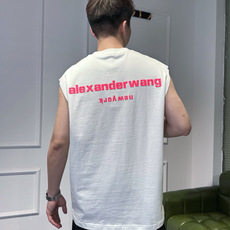 品牌:WANG 季度:2026春夏 颜色:黑色 白色 尺码:XS-XL 版型:宽松阔版 背心 成分:100%棉 工艺 品牌:WANG 季度:2026春夏 颜色:黑色 白色 尺码:XS-XL 版型:宽松阔版 背心 成分:100%棉 工艺