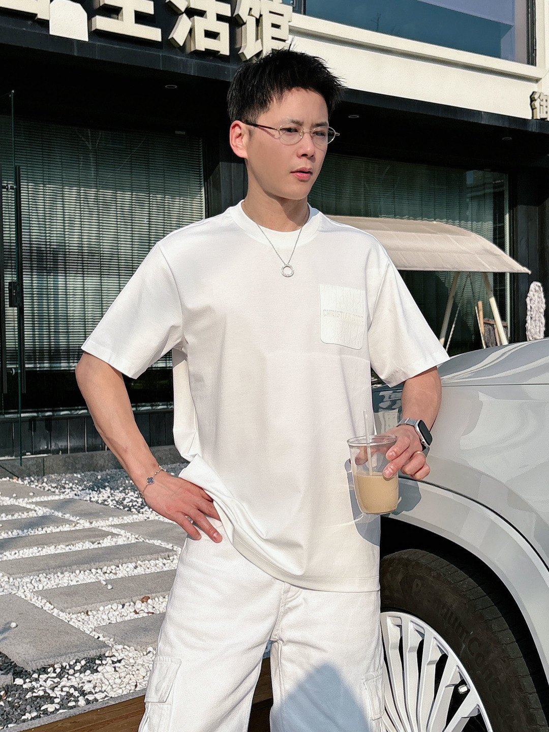 CD2026春夏新款高端休闲短袖T恤 胸口品牌logo皮标压印 时尚潮流 上身就知道是顶级牛货。略宽松版型，低调气质单品