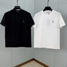 Stefano Ricci·史蒂芬劳尼治 SS26春夏新品SR铆钉缀饰短袖T恤,正面SR铆钉点状装饰,左侧袖边+背面品刺 Stefano Ricci·史蒂芬劳尼治 SS26春夏新品SR铆钉缀饰短袖T恤,正面SR铆钉点状装饰,左侧袖边+背面品刺