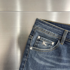 -BBR 2026SS早春新品水洗男士牛仔裤👖选用高弹舒适牛仔面料,上身柔软透气,复古猫须水洗质感高级耐看。前袋经 -BBR 2026SS早春新品水洗男士牛仔裤👖选用高弹舒适牛仔面料,上身柔软透气,复古猫须水洗质感高级耐看。前袋经