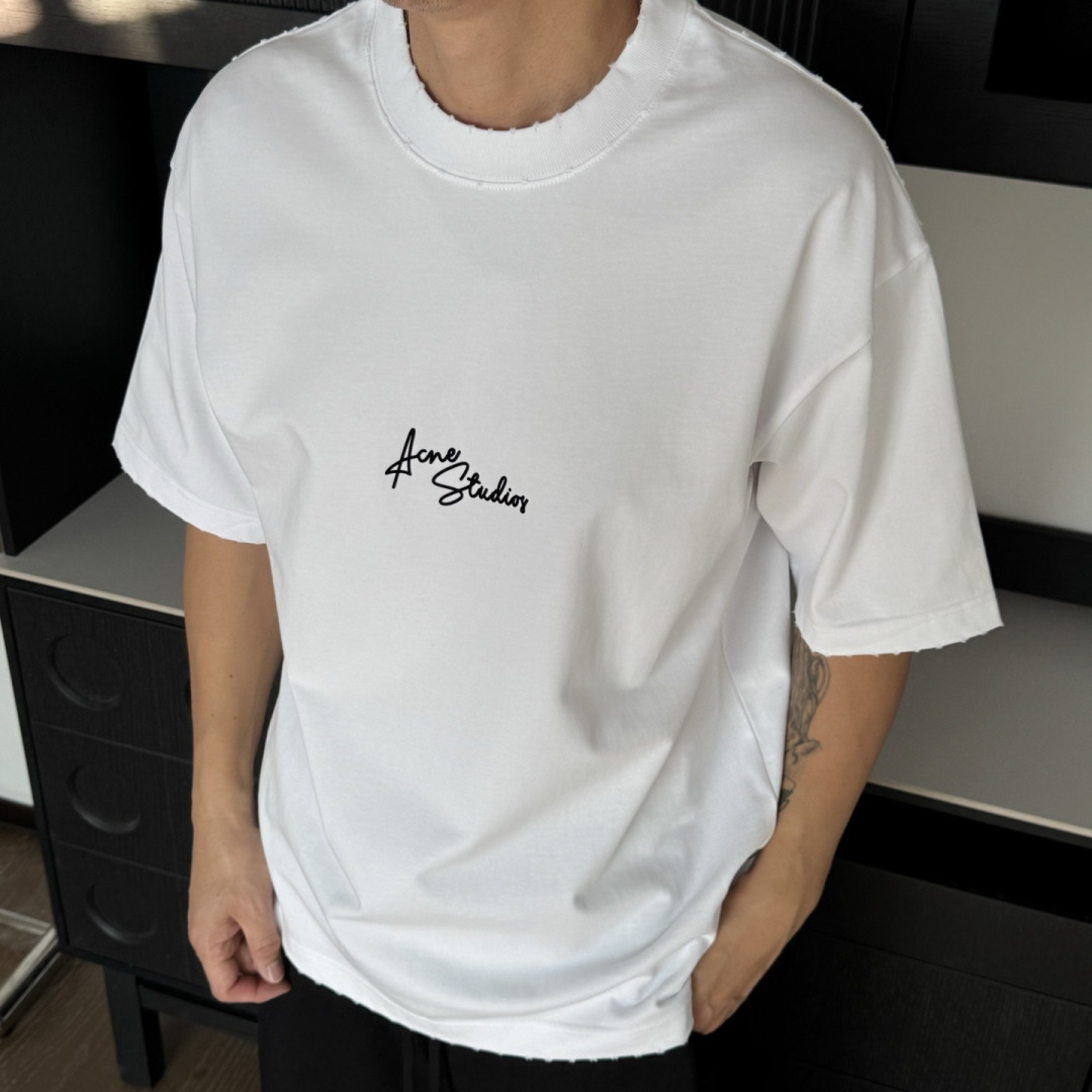 Acne Stuidos🌟2026年新款春季短袖🆕采用纯棉面料，手感细腻，超级时尚洋气！码数：XS-XL男女同款