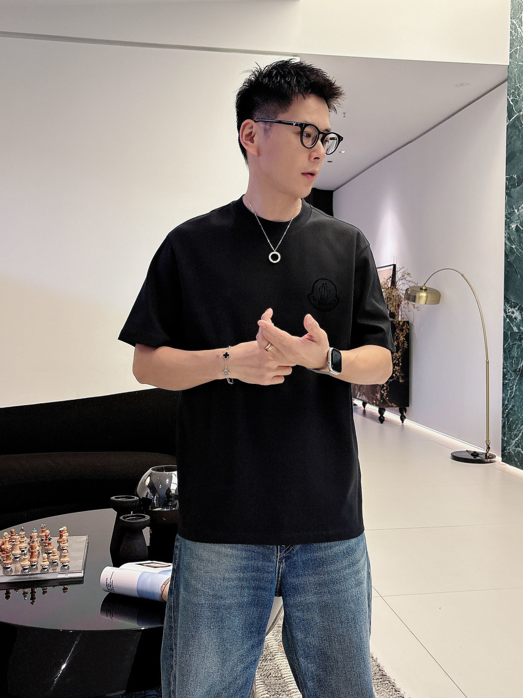 mon   2026年春夏系列圆领休闲短T 尺码:M-5XL 微阔版型 成份:罗马棉平纹面料，245克重，面料纹路平整清