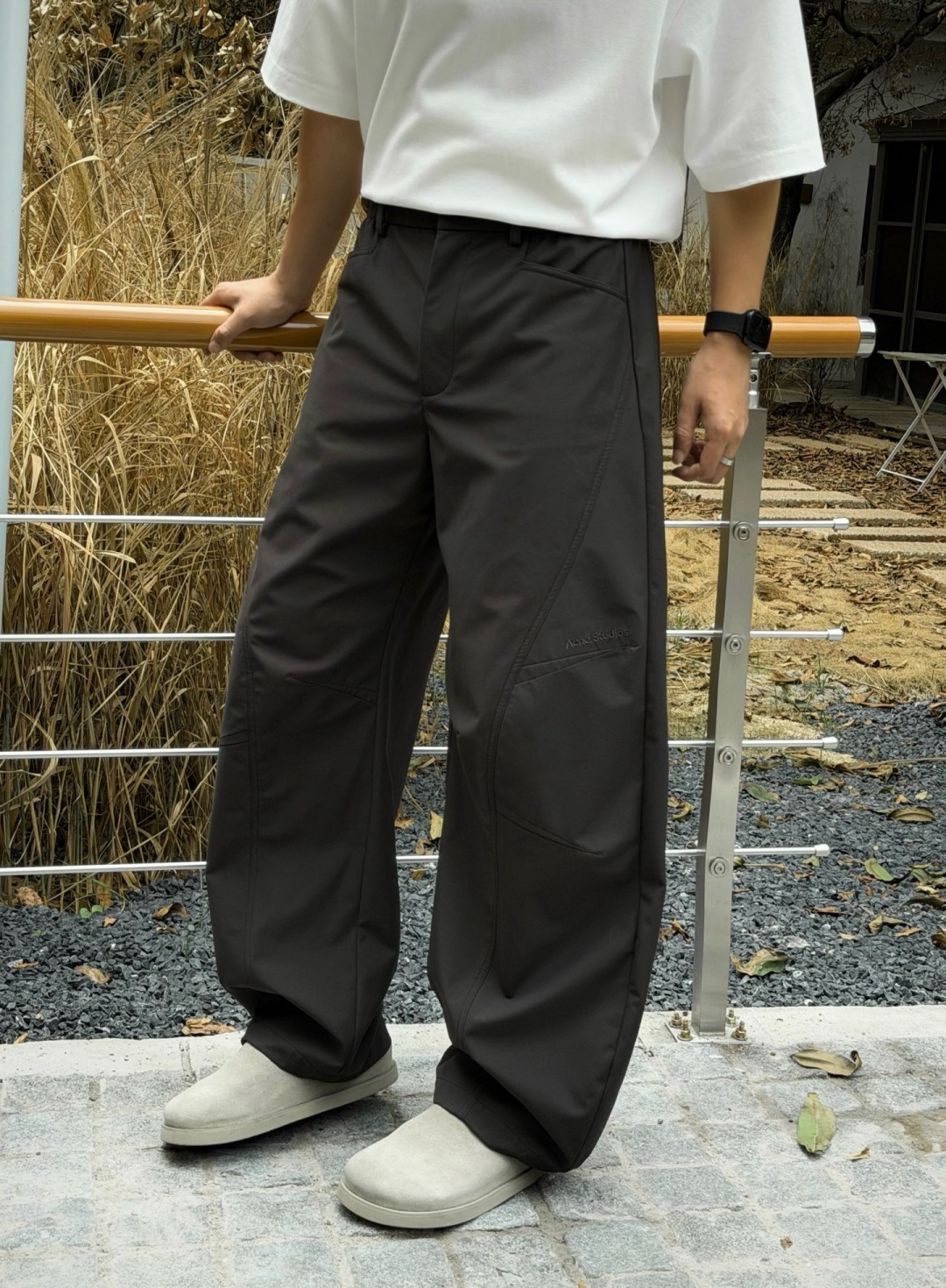 秋冬新款裤子上新🔥 颜色：黑，绿 码数：M-3XL 款号：7018