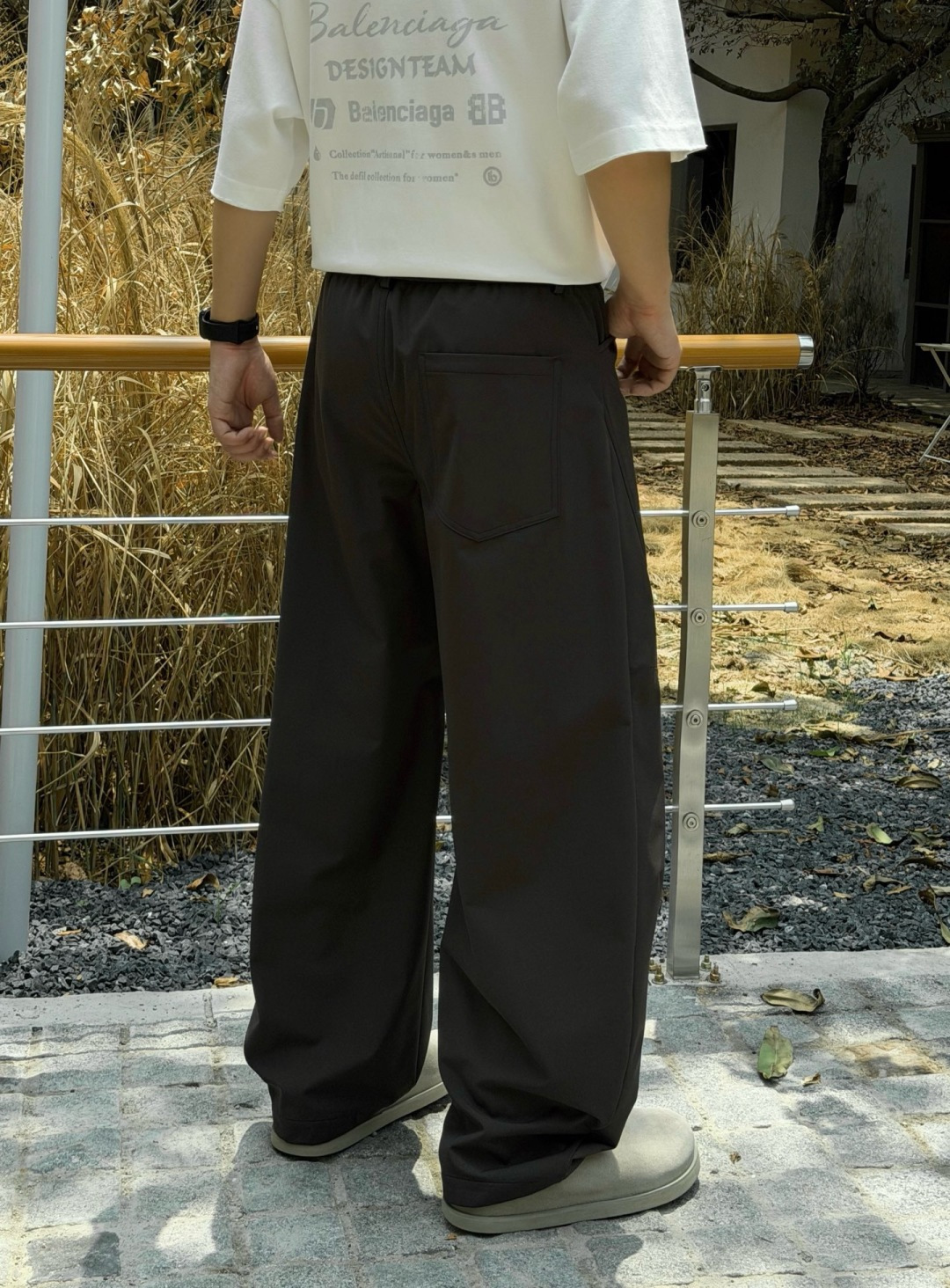 秋冬新款裤子上新🔥 颜色：黑，绿 码数：M-3XL 款号：7018