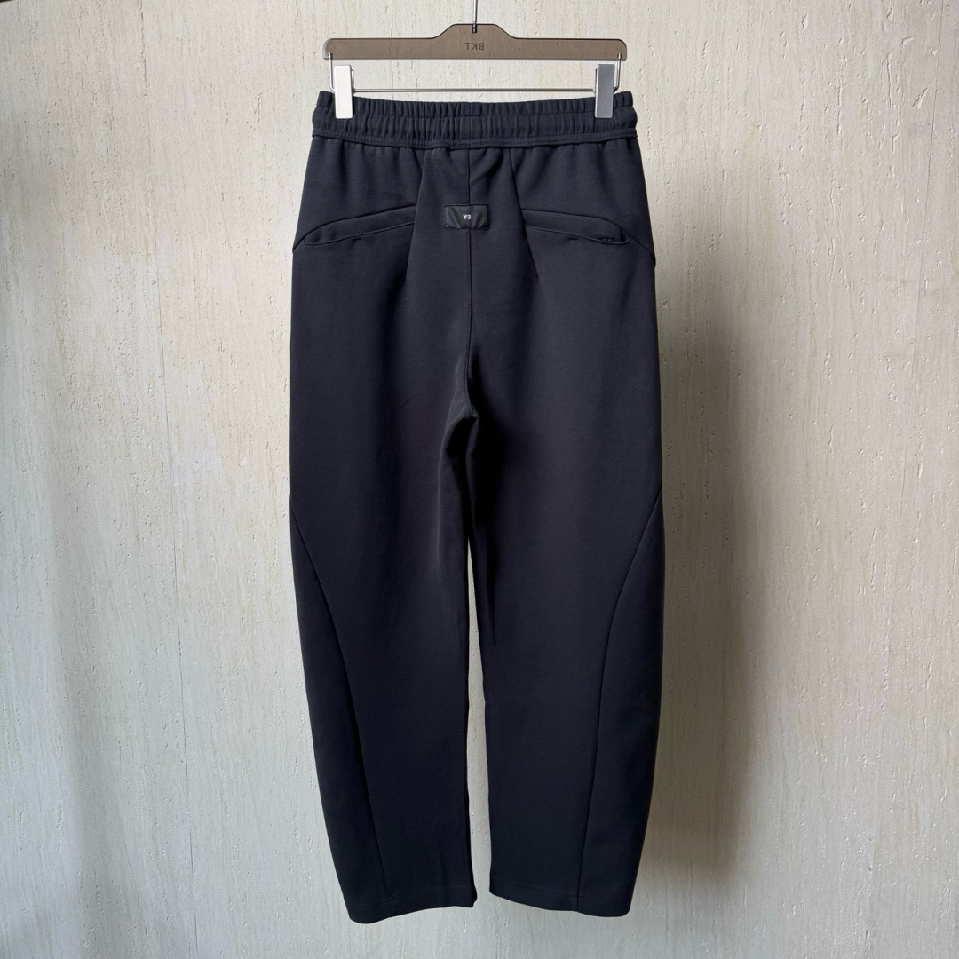 Y-3🌟2026年早秋新款休闲裤🆕采用优质面料，具有质感，松紧腰带设计，超级时尚洋气！码数：S-3XL 男女同款