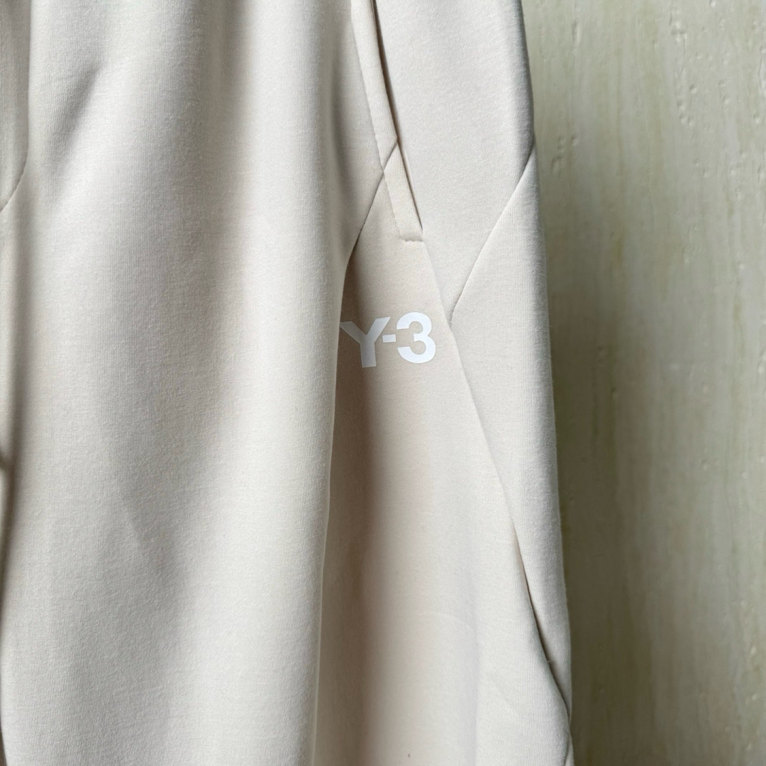 Y-3🌟2026年早秋新款休闲裤🆕采用优质面料，具有质感，松紧腰带设计，超级时尚洋气！码数：S-3XL 男女同款