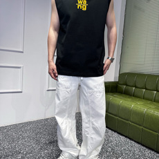 品牌:WANG 季度:2026春夏 颜色:黑色 白色 尺码:XS-XL 版型:宽松阔版 背心 成分:100%棉 工艺 品牌:WANG 季度:2026春夏 颜色:黑色 白色 尺码:XS-XL 版型:宽松阔版 背心 成分:100%棉 工艺