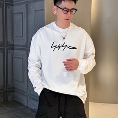 秋季新款🌟Y3,新款长袖 胸前经典logo印花工艺,领子小磨破设计,360克纯棉面料制作 宽松版型,男女同款,超级百搭👍 秋季新款🌟Y3,新款长袖 胸前经典logo印花工艺,领子小磨破设计,360克纯棉面料制作 宽松版型,男女同款,超级百搭👍