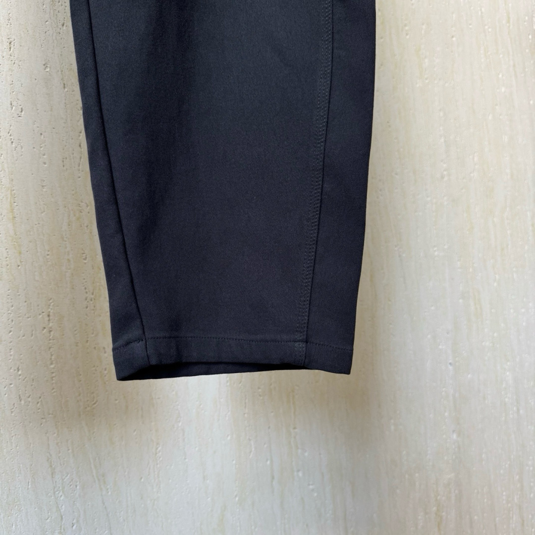 ZEGNA🌟2026年早秋新款休闲裤🆕采用优质面料，具有质感，松紧腰带设计，超级时尚洋气！码数：S-3XL 男女同款
