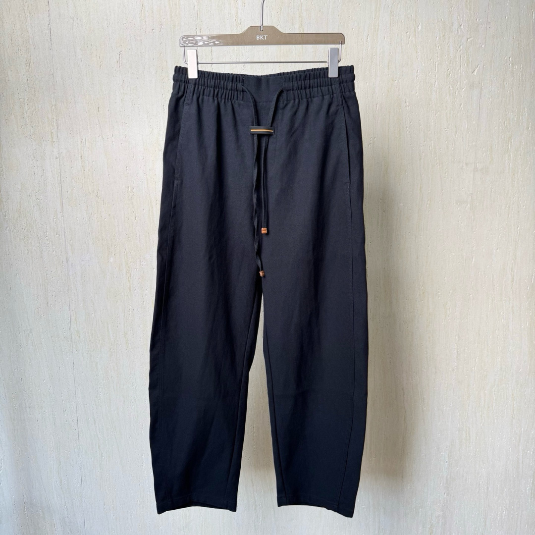 ZEGNA🌟2026年早秋新款休闲裤🆕采用优质面料，具有质感，松紧腰带设计，超级时尚洋气！码数：S-3XL 男女同款