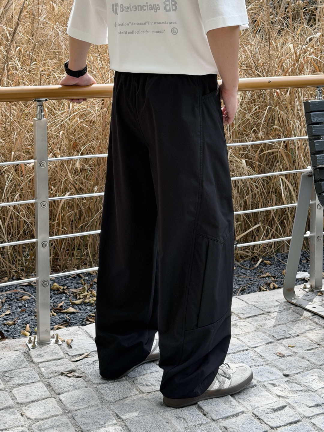 秋冬新款裤子上新🔥 颜色：黑 码数：M-3XL 款号：7012