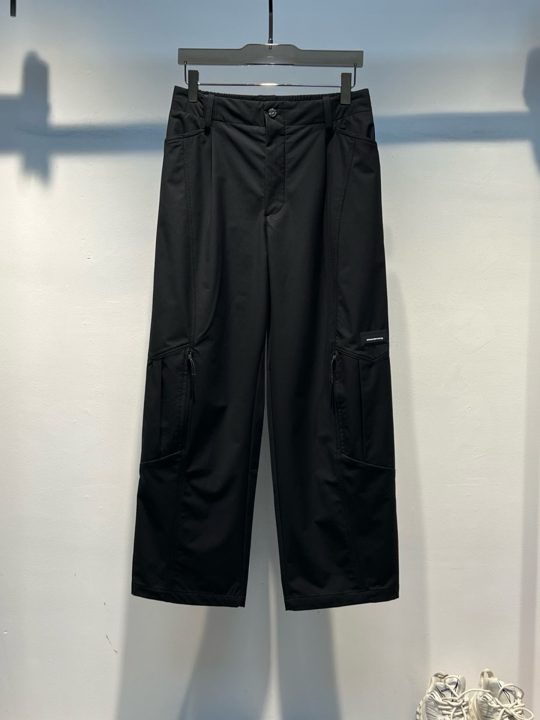 秋冬新款裤子上新🔥 颜色：黑 码数：M-3XL 款号：7012