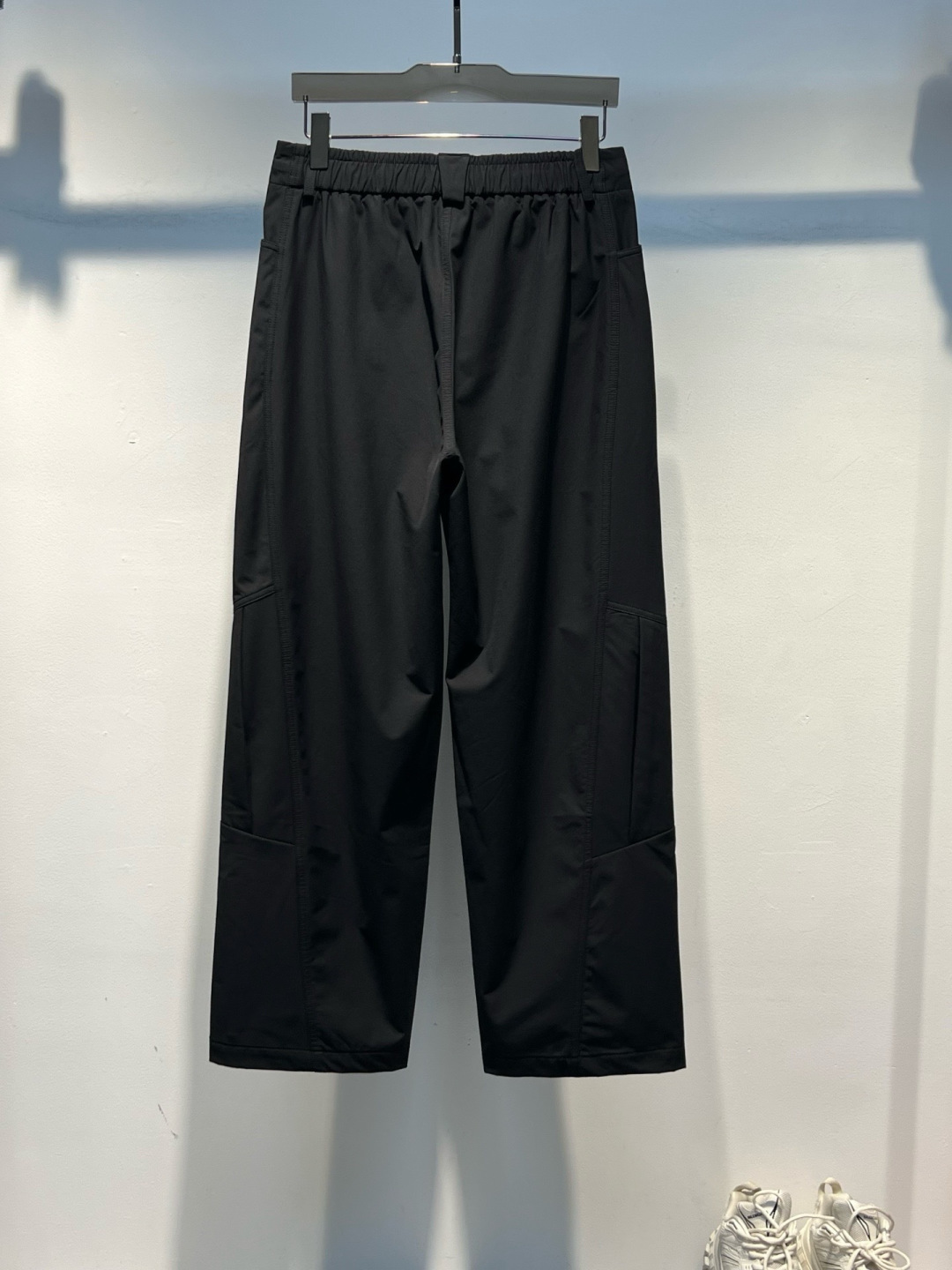 秋冬新款裤子上新🔥 颜色：黑 码数：M-3XL 款号：7012