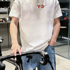 品牌:Y-3 季度:2026春夏 颜色:黑色 白色 尺码:S-XXL 版型:宽松版 短袖T 成分:100%棉 工艺:激光 品牌:Y-3 季度:2026春夏 颜色:黑色 白色 尺码:S-XXL 版型:宽松版 短袖T 成分:100%棉 工艺:激光