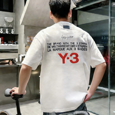 品牌:Y-3 季度:2026春夏 颜色:黑色 白色 尺码:S-XXL 版型:宽松版 短袖T 成分:100%棉 工艺:激光 品牌:Y-3 季度:2026春夏 颜色:黑色 白色 尺码:S-XXL 版型:宽松版 短袖T 成分:100%棉 工艺:激光