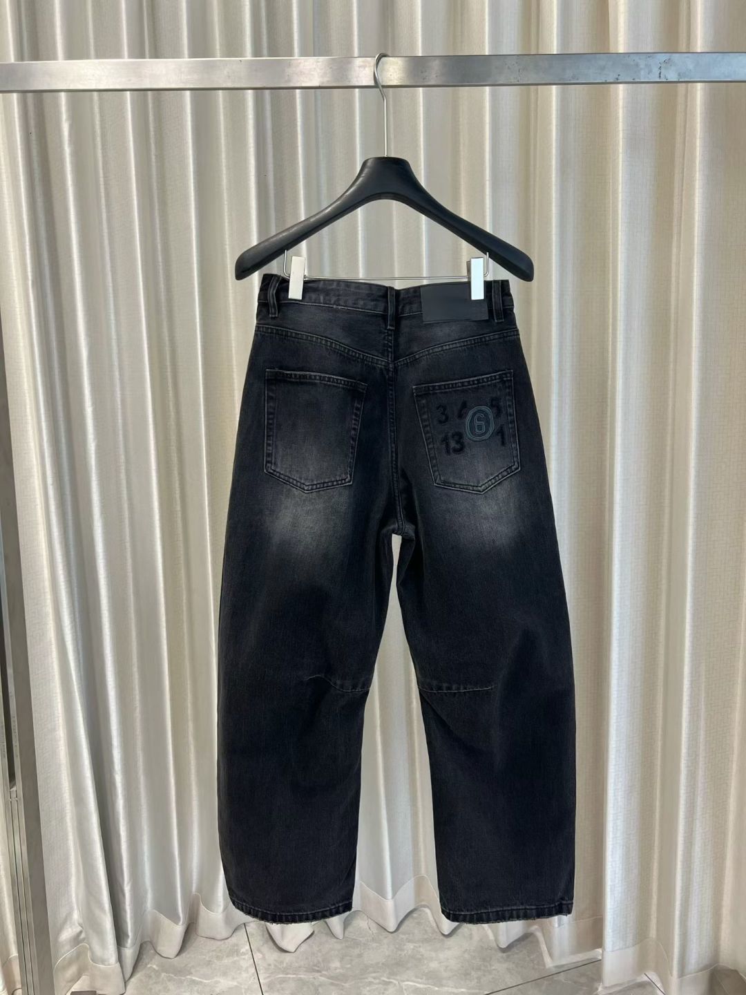 马吉拉秋季新款 弯刀阔腿牛仔裤 S-XL 