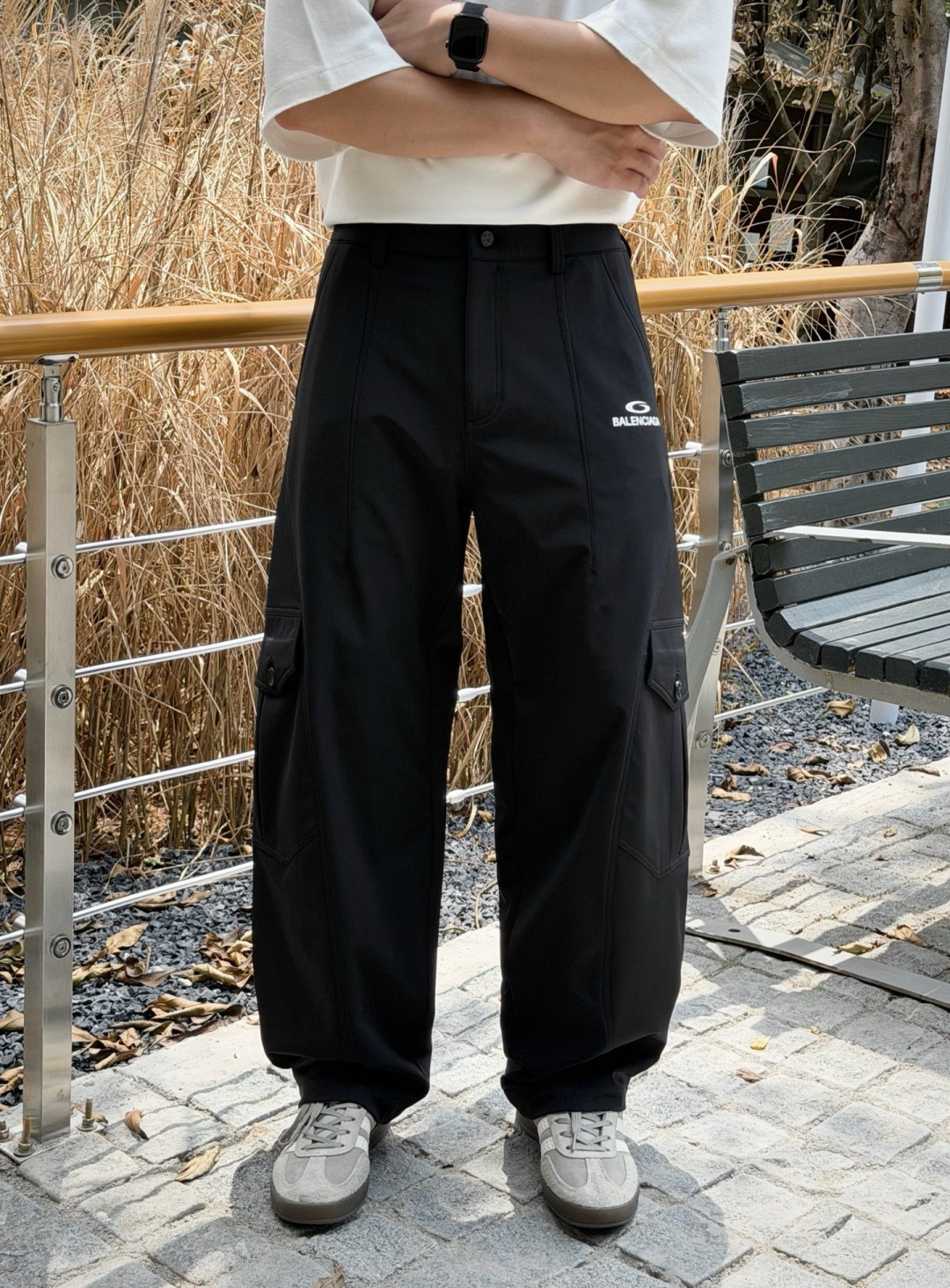 秋冬新款裤子上新🔥 颜色:黑,绿 码数:M-3XL 款号:7026 秋冬新款裤子上新🔥 颜色:黑,绿 码数:M-3XL 款号:7026