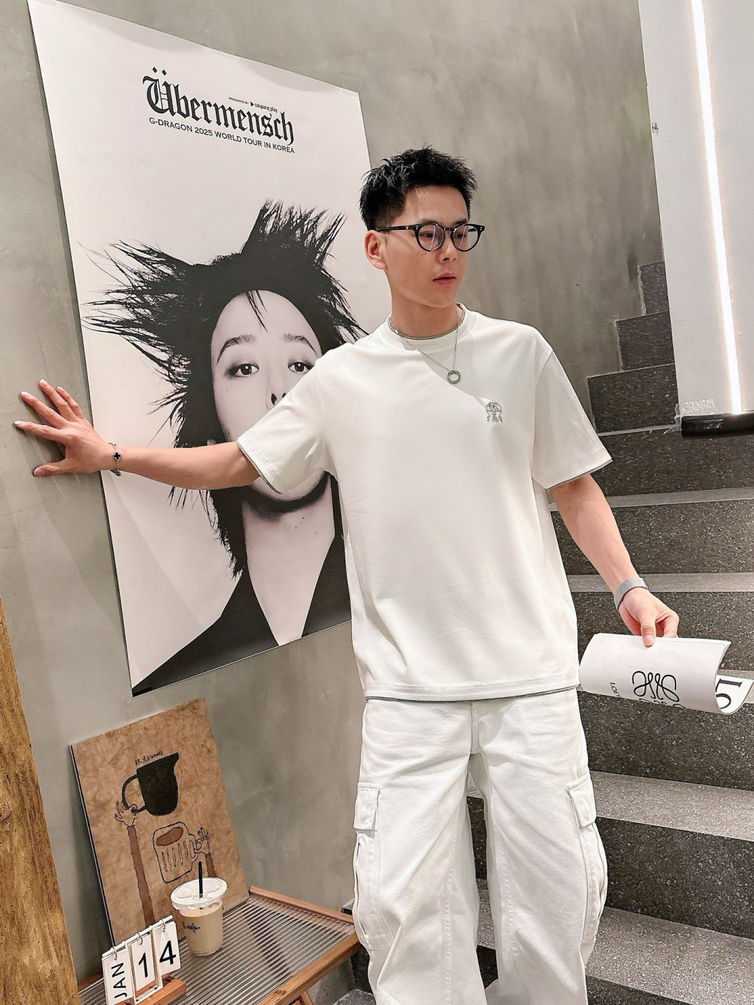 2026 S/S New 新品 1.颜色：黑色 白色 藏青色 金铜色 2.尺码:M-5XL 3.版型:微阔短袖T 4.成