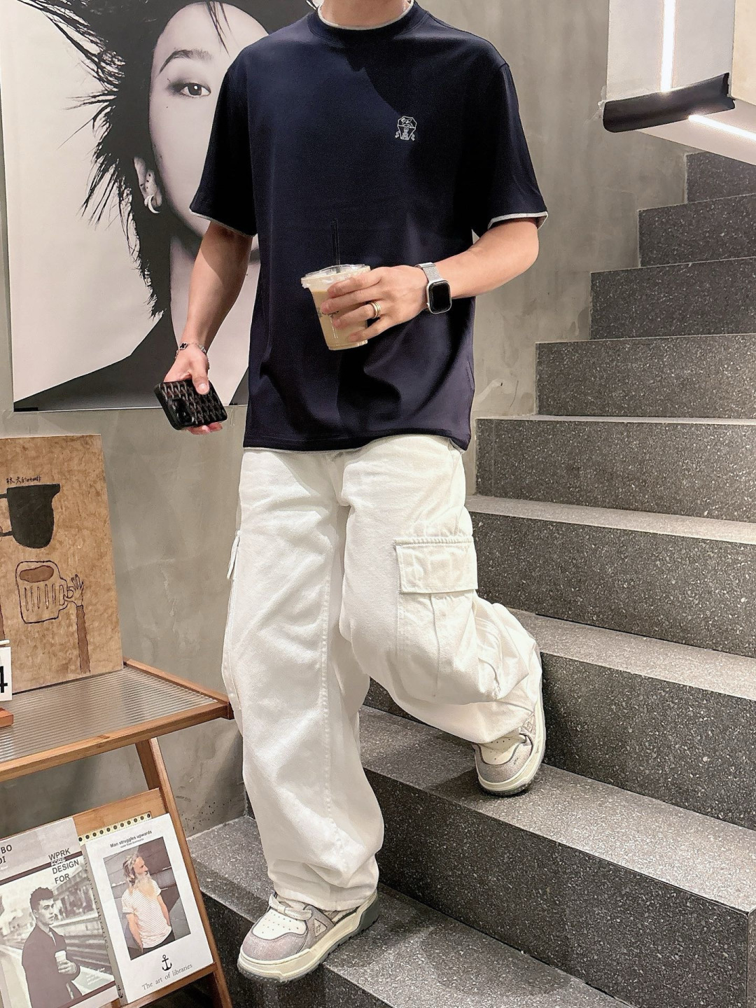 2026 S/S New 新品 1.颜色：黑色 白色 藏青色 金铜色 2.尺码:M-5XL 3.版型:微阔短袖T 4.成