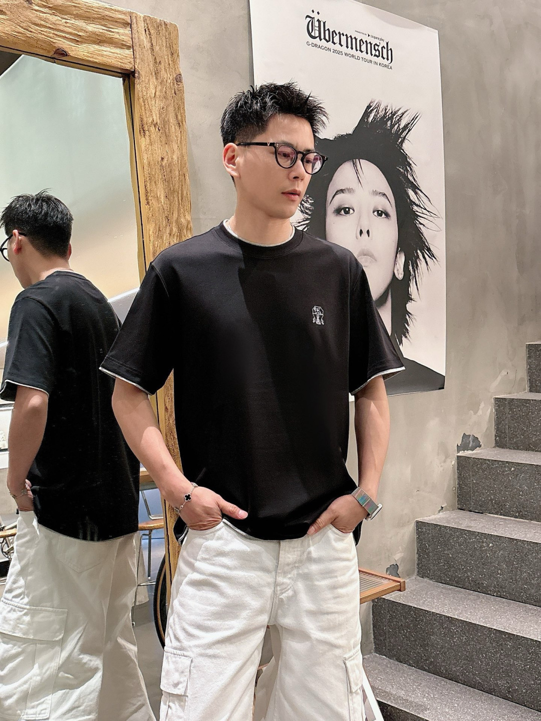 2026 S/S New 新品 1.颜色:黑色 白色 藏青色 金铜色 2.尺码:M-5XL 3.版型:微阔短袖T 4.成 2026 S/S New 新品 1.颜色:黑色 白色 藏青色 金铜色 2.尺码:M-5XL 3.版型:微阔短袖T 4.成