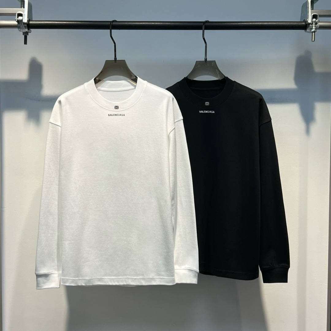 秋冬新款磨毛长袖上新🔥 颜色：黑，白 码数：S-XL 款号：203
