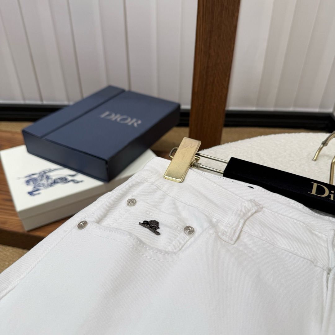 Loro piana 新品上市 FW四季款新款男士休闲牛仔裤，顶级品质！渠道订单，官网同步出售！！原厂订制牛仔全棉材质！