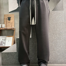 2026 春夏新品 FD休闲裤 颜色: 黑色 石墨灰 码数:M-3XL 2026 春夏新品 FD休闲裤 颜色: 黑色 石墨灰 码数:M-3XL