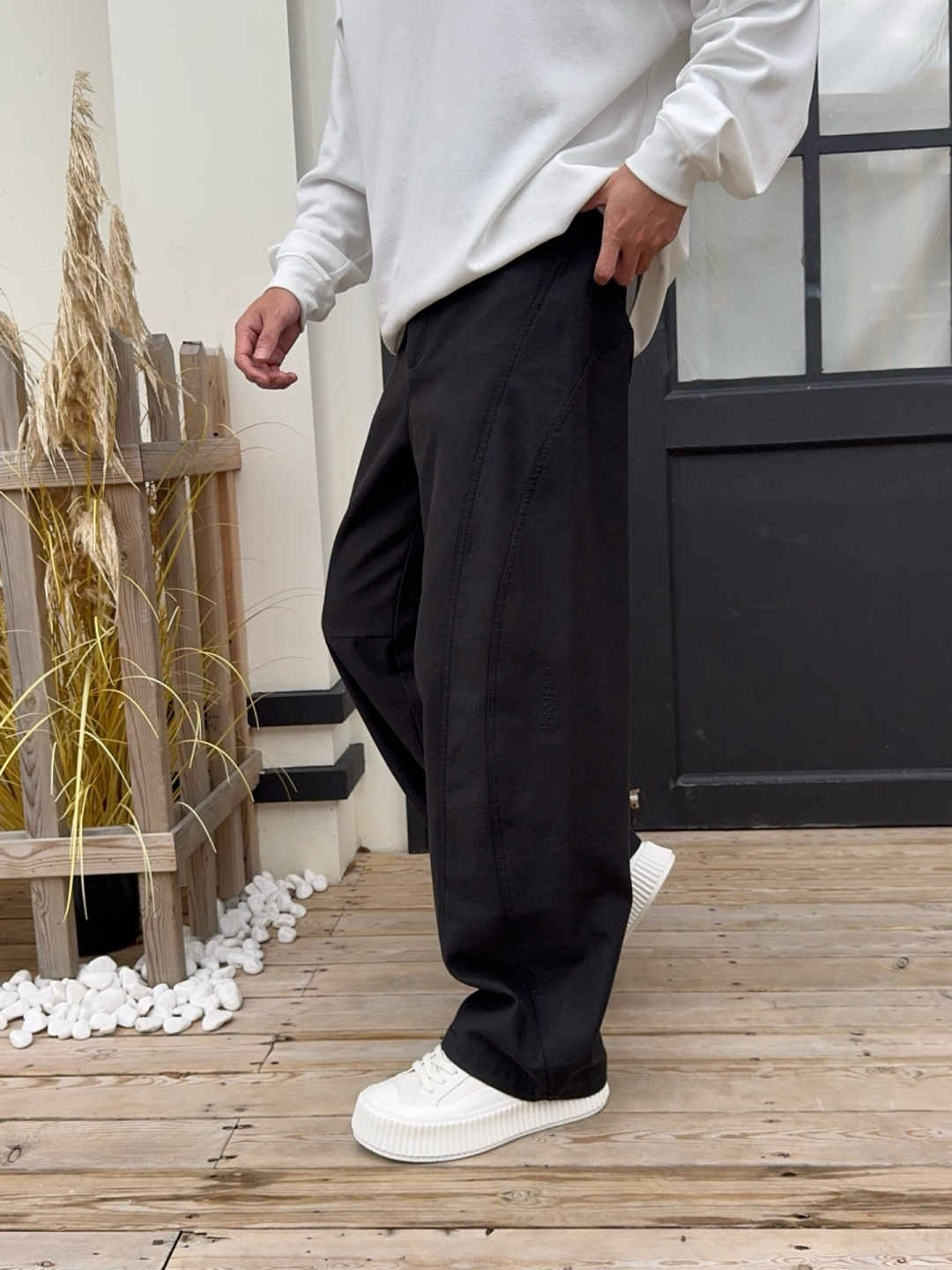 秋冬新款裤子上新🔥 颜色：黑，紫 码数：M-3XL 款号：7025