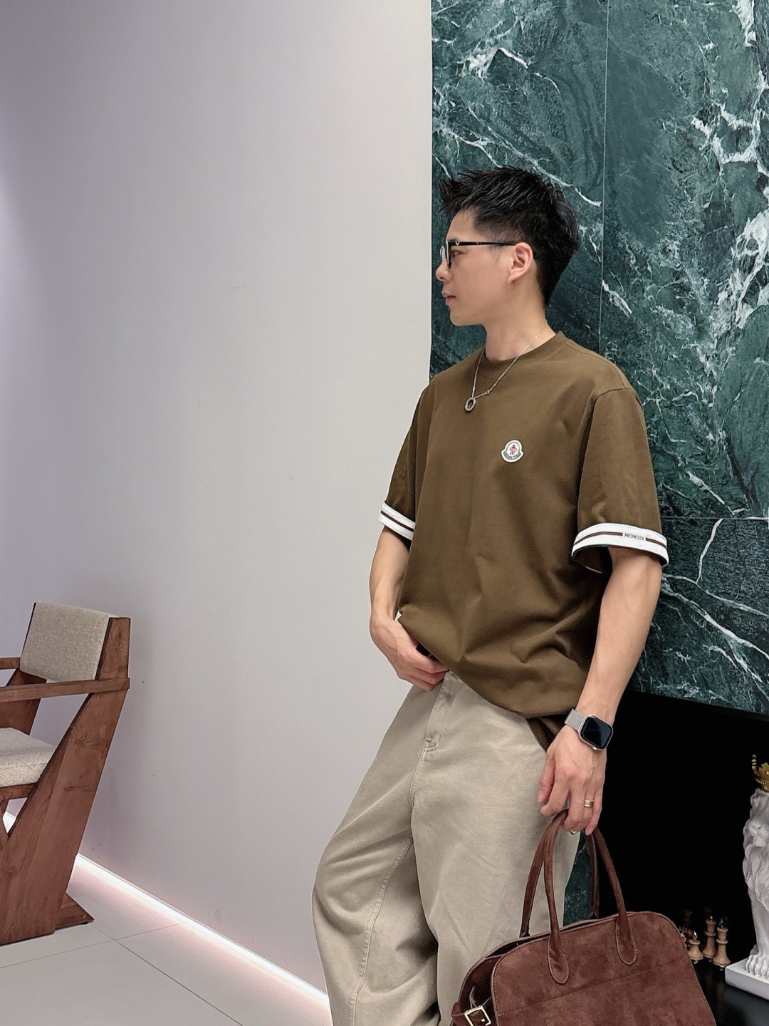 蒙口短袖 黑色白色咖色(m-5XL) 1.采用的是纯棉面料,240克重,面料纹路平整清晰,手感挺括有型,柔软亲肤 2.前 蒙口短袖 黑色白色咖色(m-5XL) 1.采用的是纯棉面料,240克重,面料纹路平整清晰,手感挺括有型,柔软亲肤 2.前