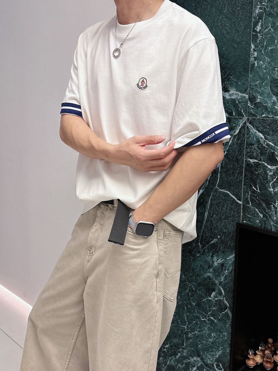 蒙口短袖 黑色白色咖色(m-5XL) 1.采用的是纯棉面料,240克重,面料纹路平整清晰,手感挺括有型,柔软亲肤 2.前 蒙口短袖 黑色白色咖色(m-5XL) 1.采用的是纯棉面料,240克重,面料纹路平整清晰,手感挺括有型,柔软亲肤 2.前